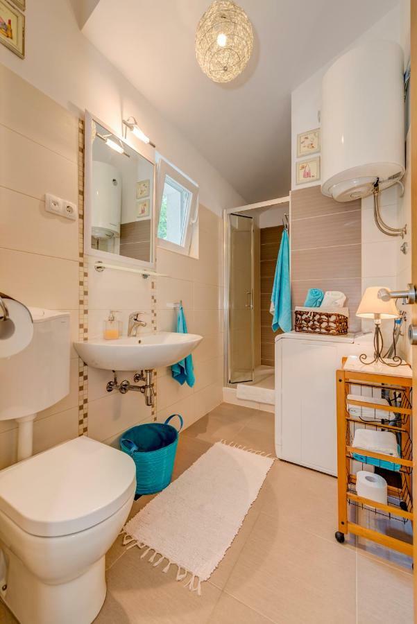 Holiday Home Figa Omiš Exteriér fotografie